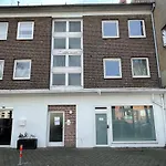 122 Ahrensburger