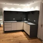 Eine Kleine Gemuetliche Wohnung