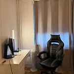 Private Room In The Center Of Hamburg
