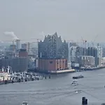 Harbour View Charming Apartment