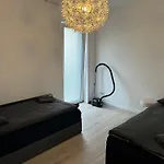 Otto Apartments