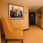 Hotel Business & More