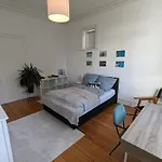 Privatzimmer Im Villengebiet