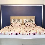 Exklusives Hafen-Appartement Mit Whirlpool, Mit Wasserblick, City-Nah & Eigenem Parkplatz
