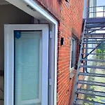 Exklusives Hafen-Appartement Mit Whirlpool, Mit Wasserblick, City-Nah & Eigenem Parkplatz