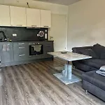 Holiday And Stay Apartment