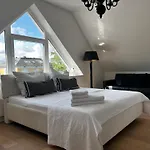 Maritimer Maisonette Wohntraum An Der Elbe