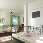 Gästezimmer im Hamburger Norden - nahe EuroFH und ILS