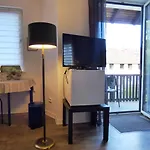 Gästezimmer im Hamburger Norden - nahe EuroFH und ILS