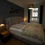 Nikolai Suite