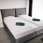 Hh 06 By Rockchair - Superhost Status - Modernes Apartment Mit Sonnigem Balkon & Premium Boxspringbetten In Winterhude - Hamburg Top Geheimtipp