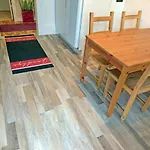 City Apartment S&W