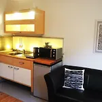 Moin moin Hamburg Zimmer mit Küche - Privatzimmer