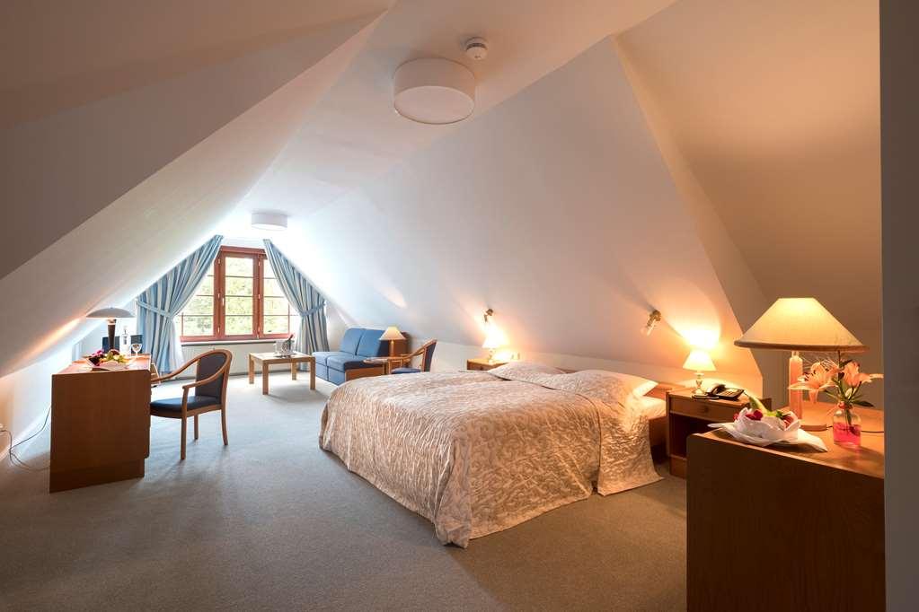 Kleinhuis Mellingburger Schleuse Hotel 4*
