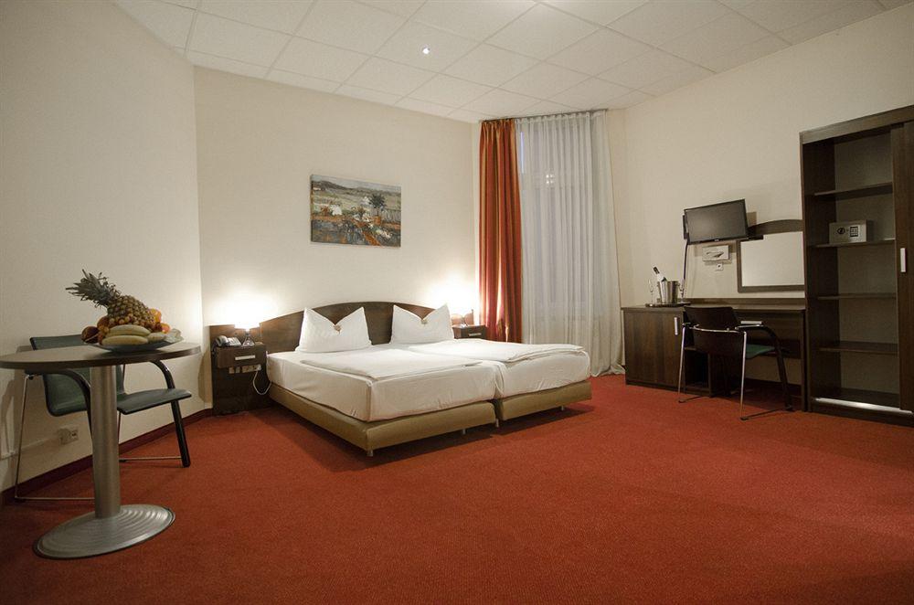 Polo Am Zob 3* Hamburgo