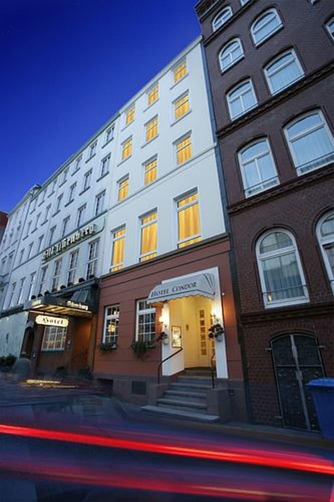 Condor Hotel