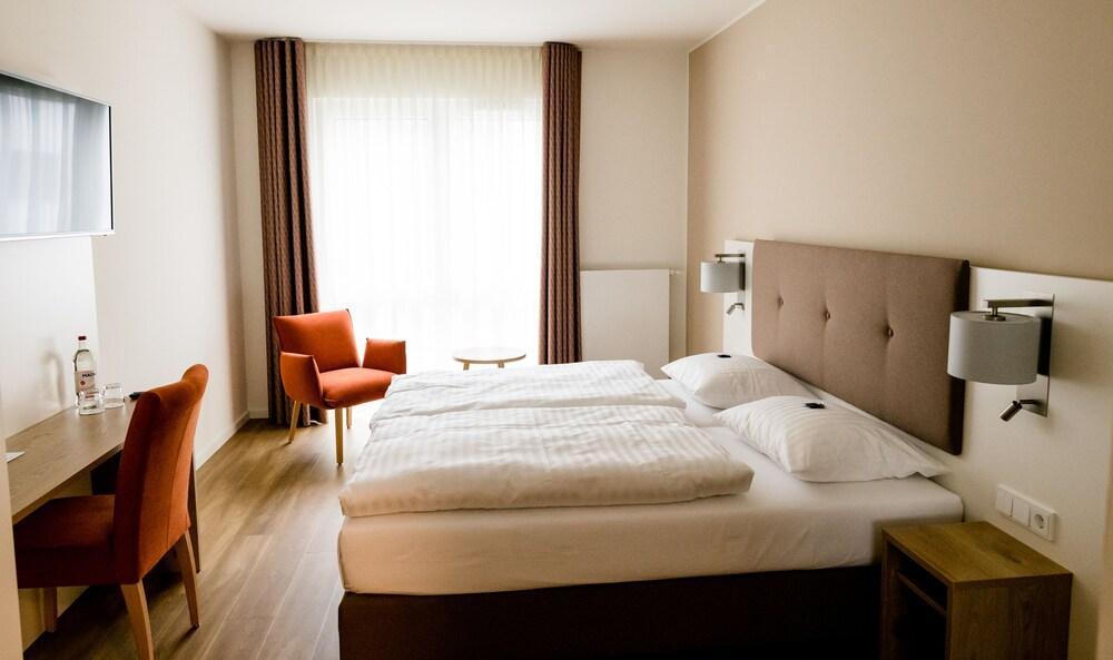 Haus Rissen Gaestehaus 3*