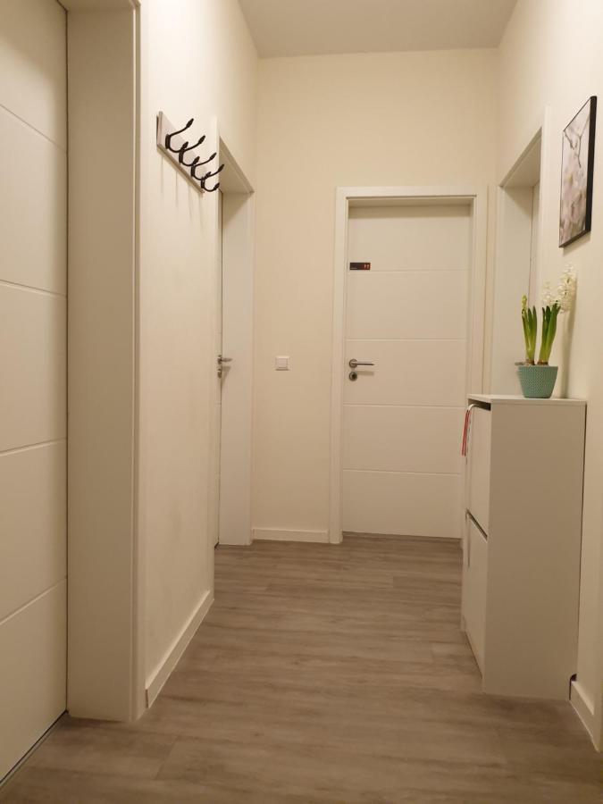 Uptown Residences Apartment *