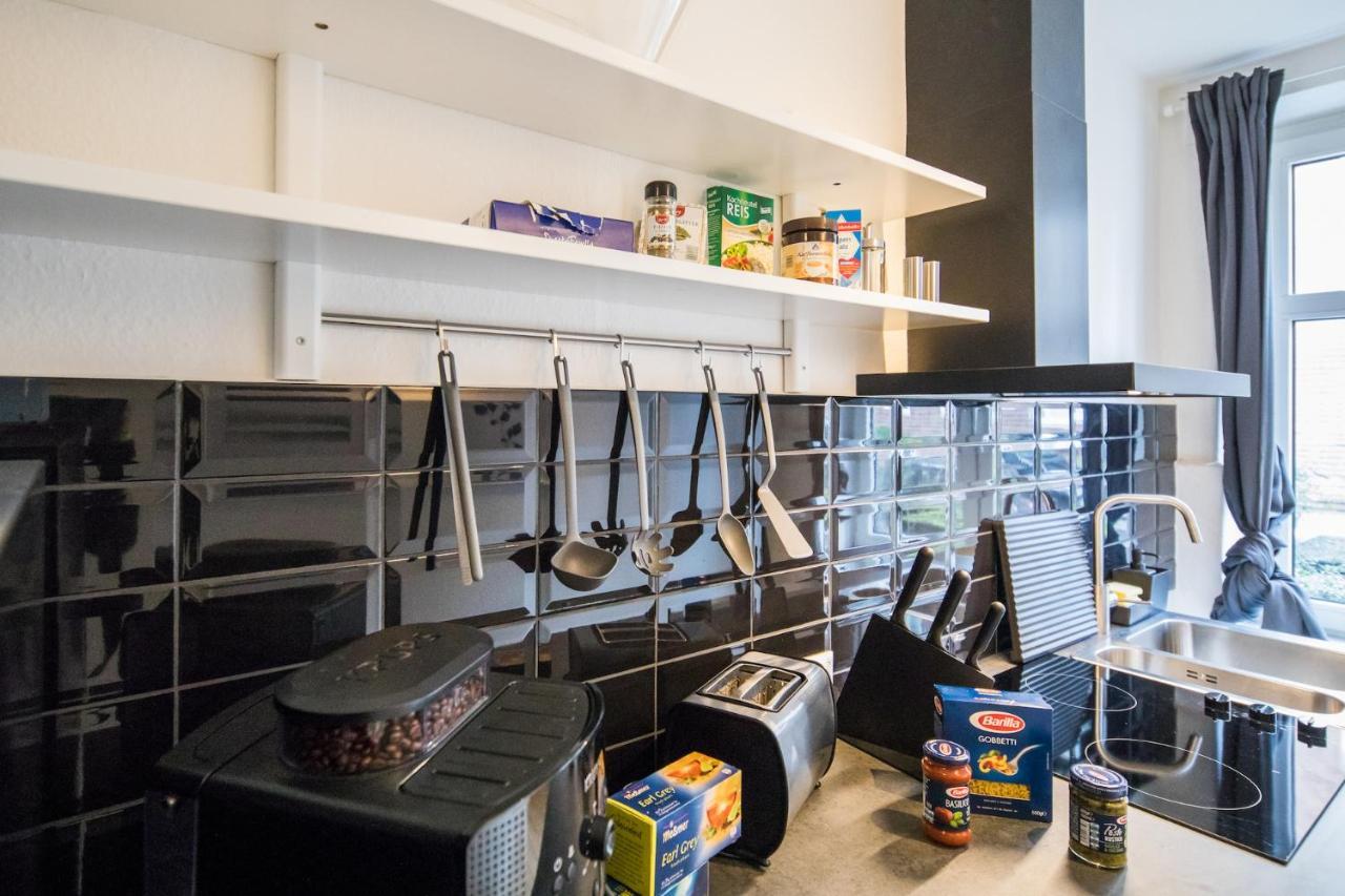 Stylish 2 +new Bathroom & Kitchen Apartment