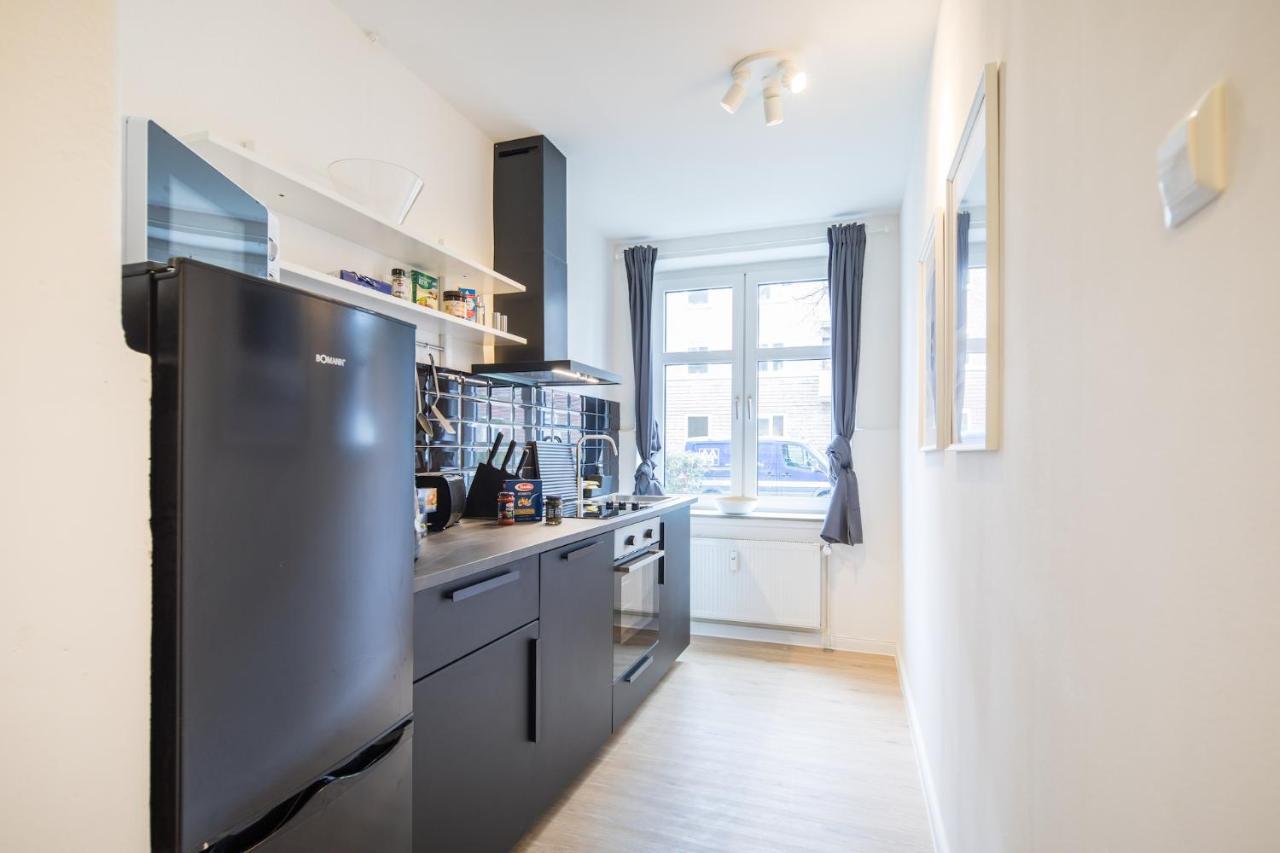 Apartment Stylish 2 +new Bathroom & Kitchen Hamburg