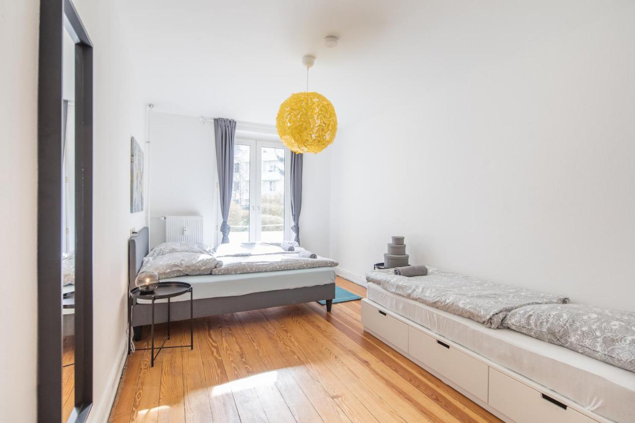 Stylish 2 +new Bathroom & Kitchen Apartment Hamburg