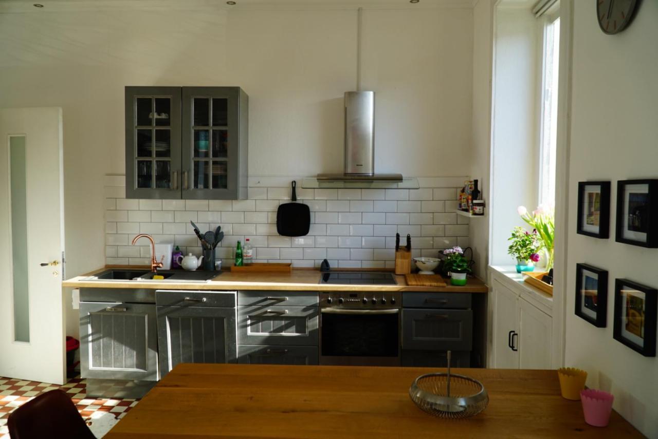 Apartment Großzügige Altbauwohnung In Bestlage Hamburg