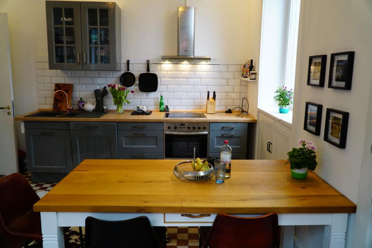 Apartment Grosszuegige Altbauwohnung In Bestlage Hamburg