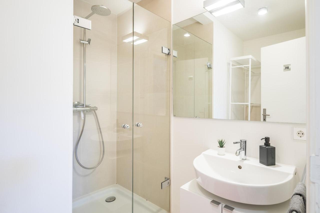 Appartement Generous Family-apartment With Two Seperate Bedrooms Close To The U-bahn *