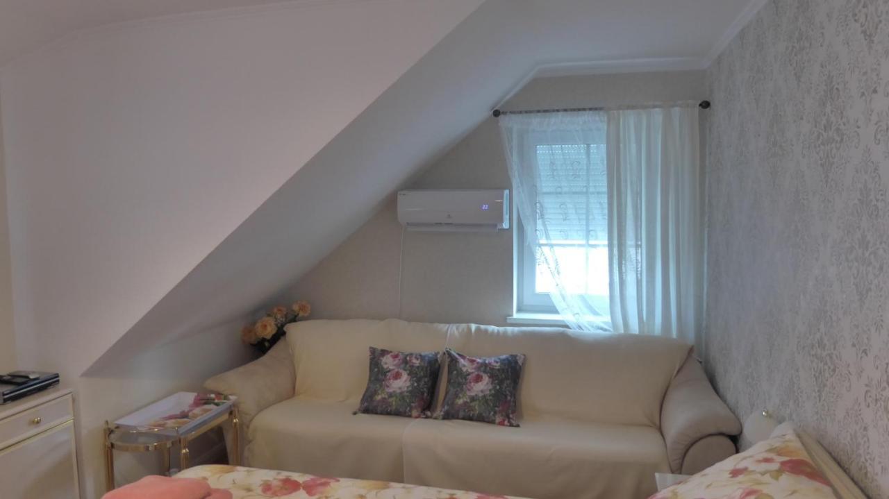 Blumen Apartment *