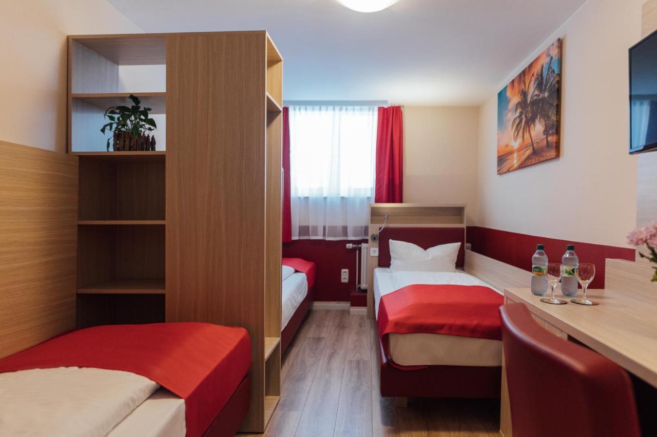 Hotel Hamburger Perle Hamburgo