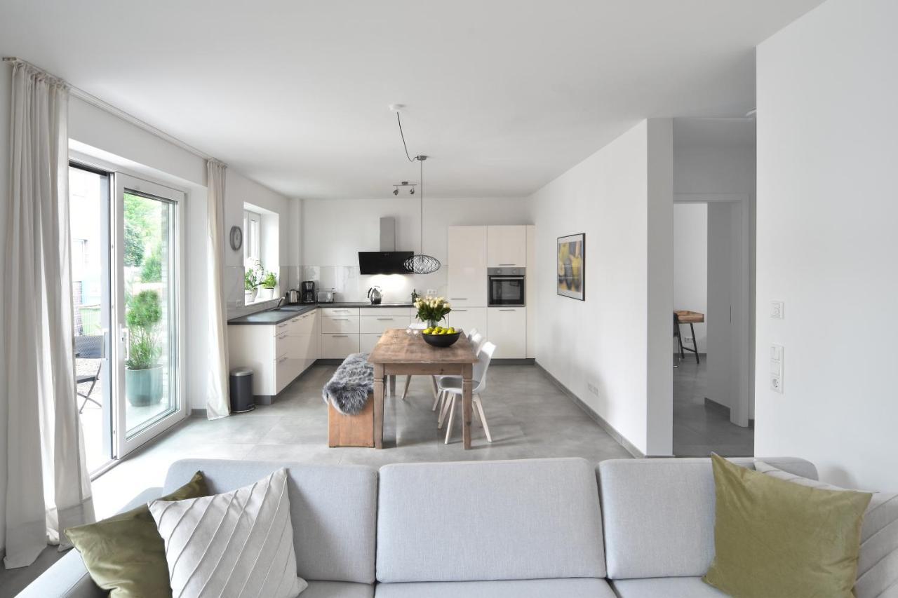 Apartment Familienfreundliche Neubauwohnung Mit Terrasse Hamburg