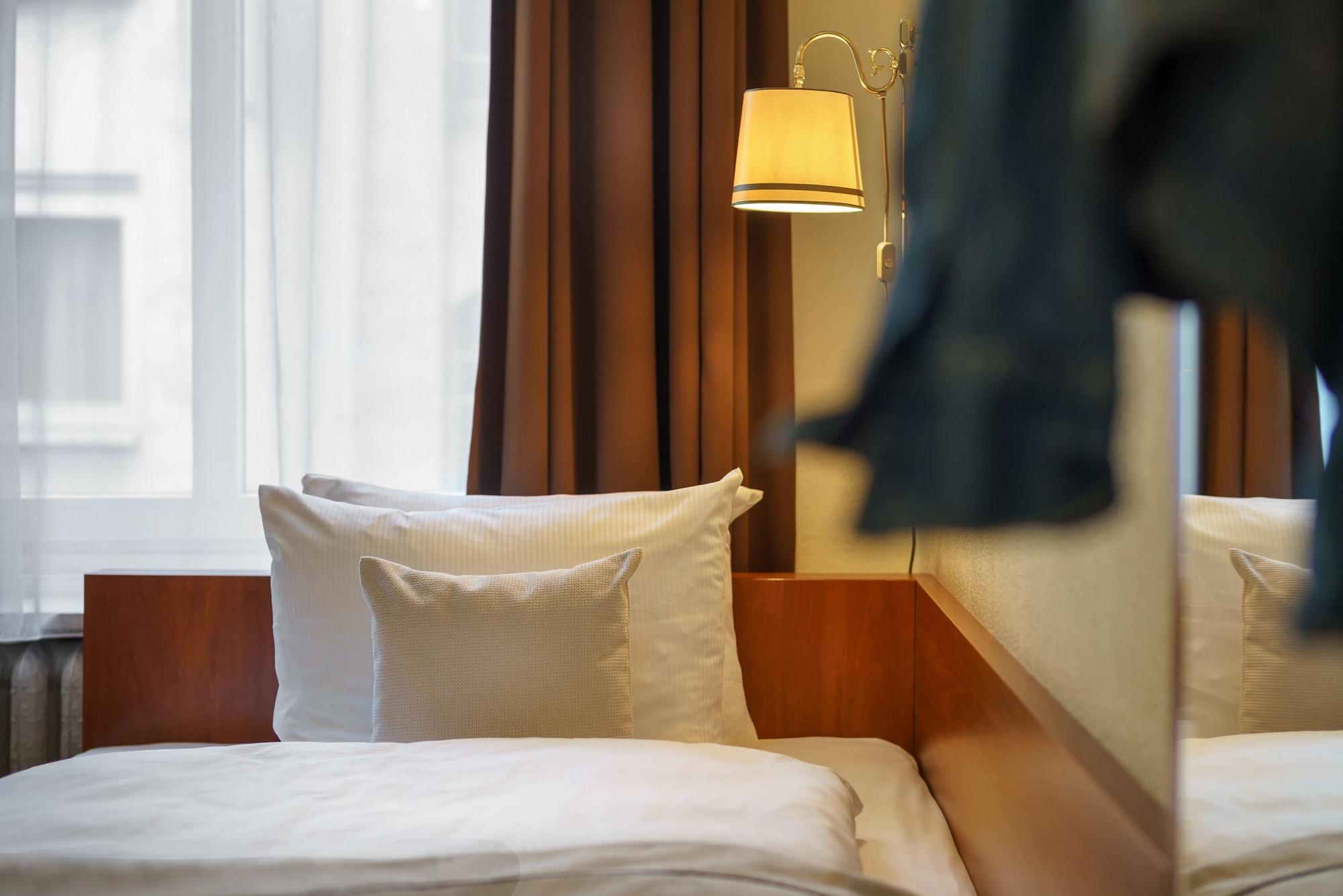 Hotel Novum Kronprinz Hauptbahnhof