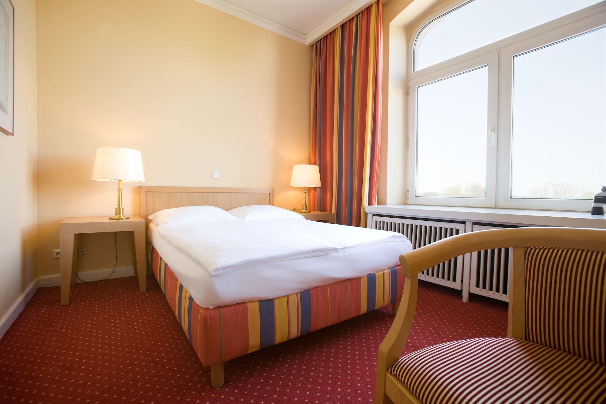 Relexa Bellevue An Der Alster Hotel Hamburg