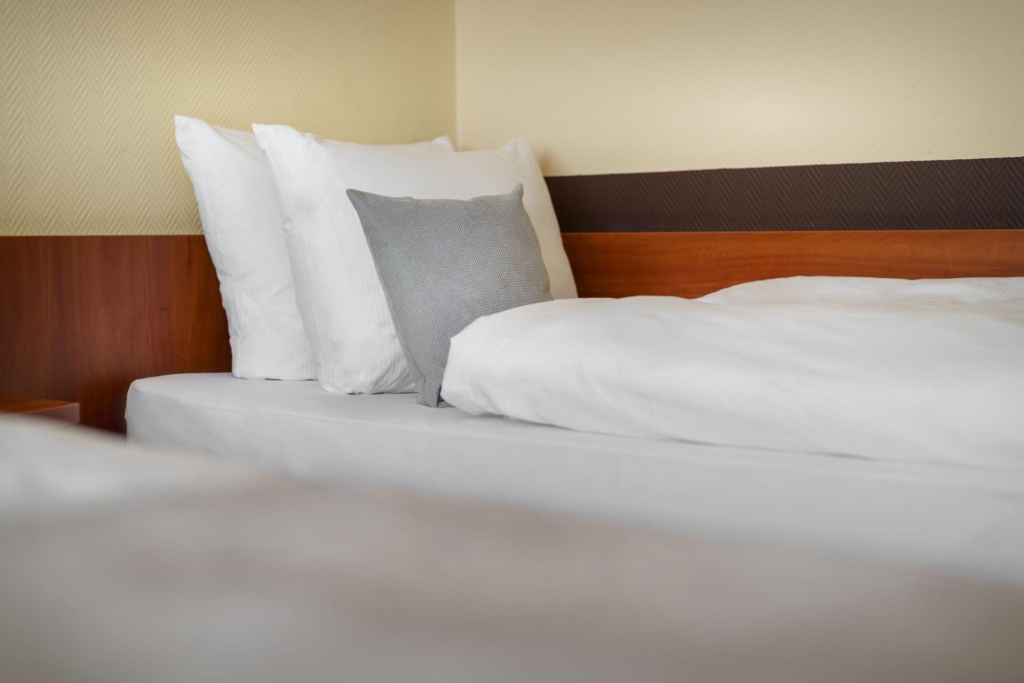 Novum Kronprinz Hauptbahnhof Hotel Hamburg
