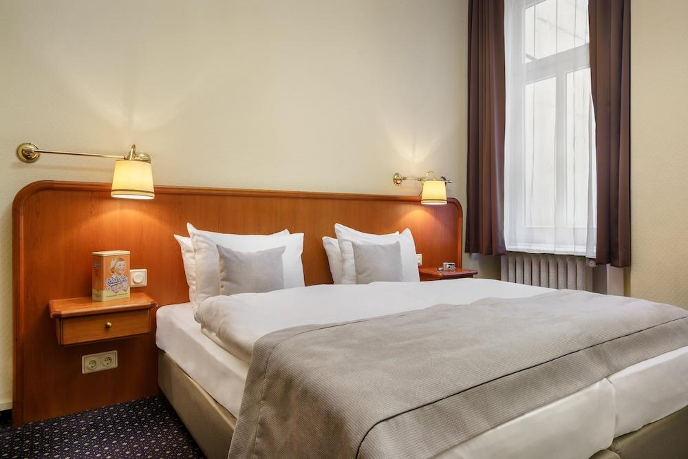 Novum Kronprinz Hauptbahnhof Hotel Hamburg