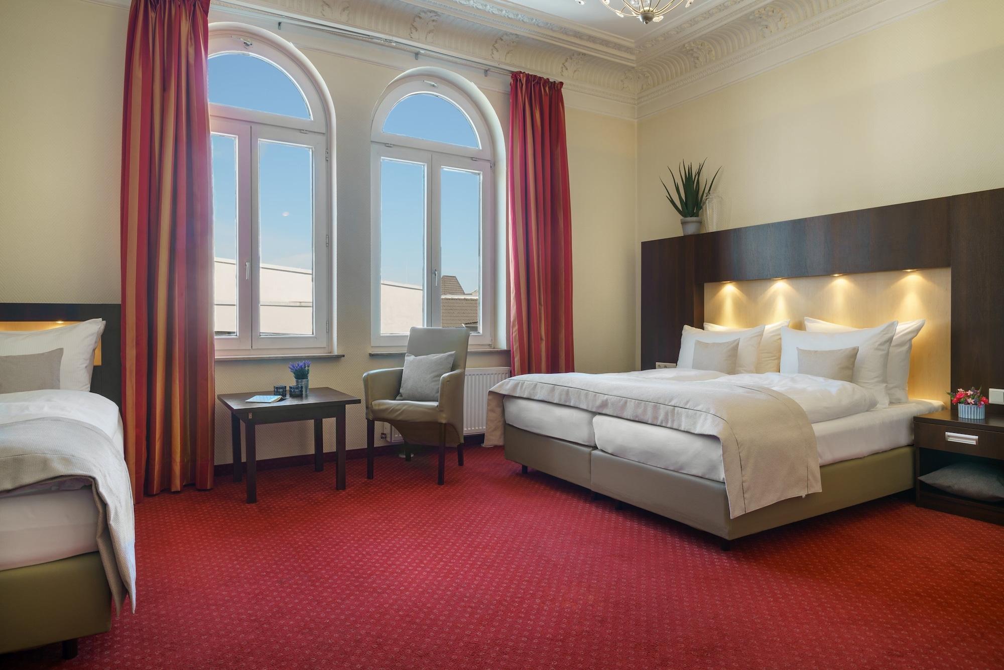 Graf Moltke Hotel 3*
