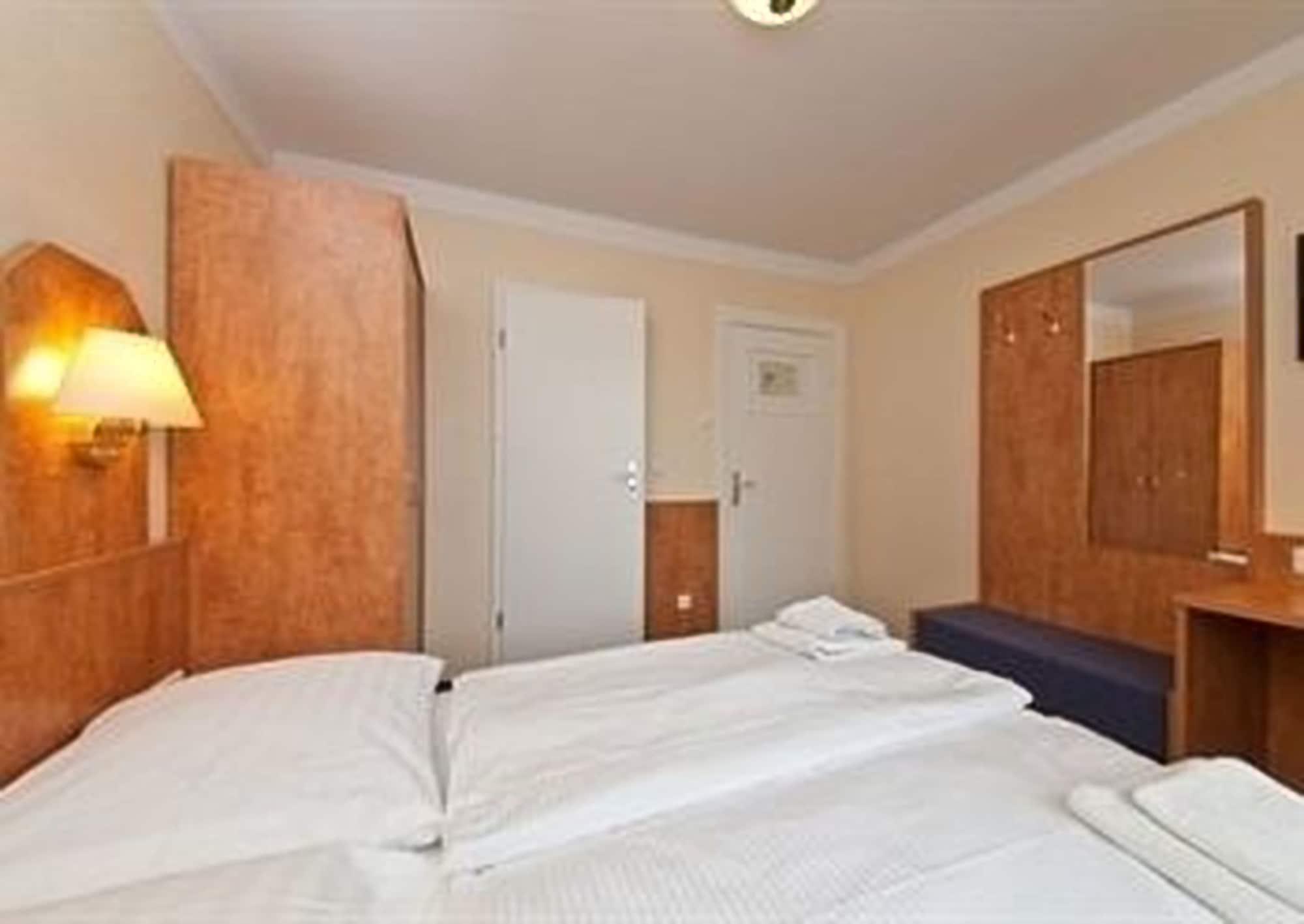 Wikinger Hof 3* Hamburg-Harburg