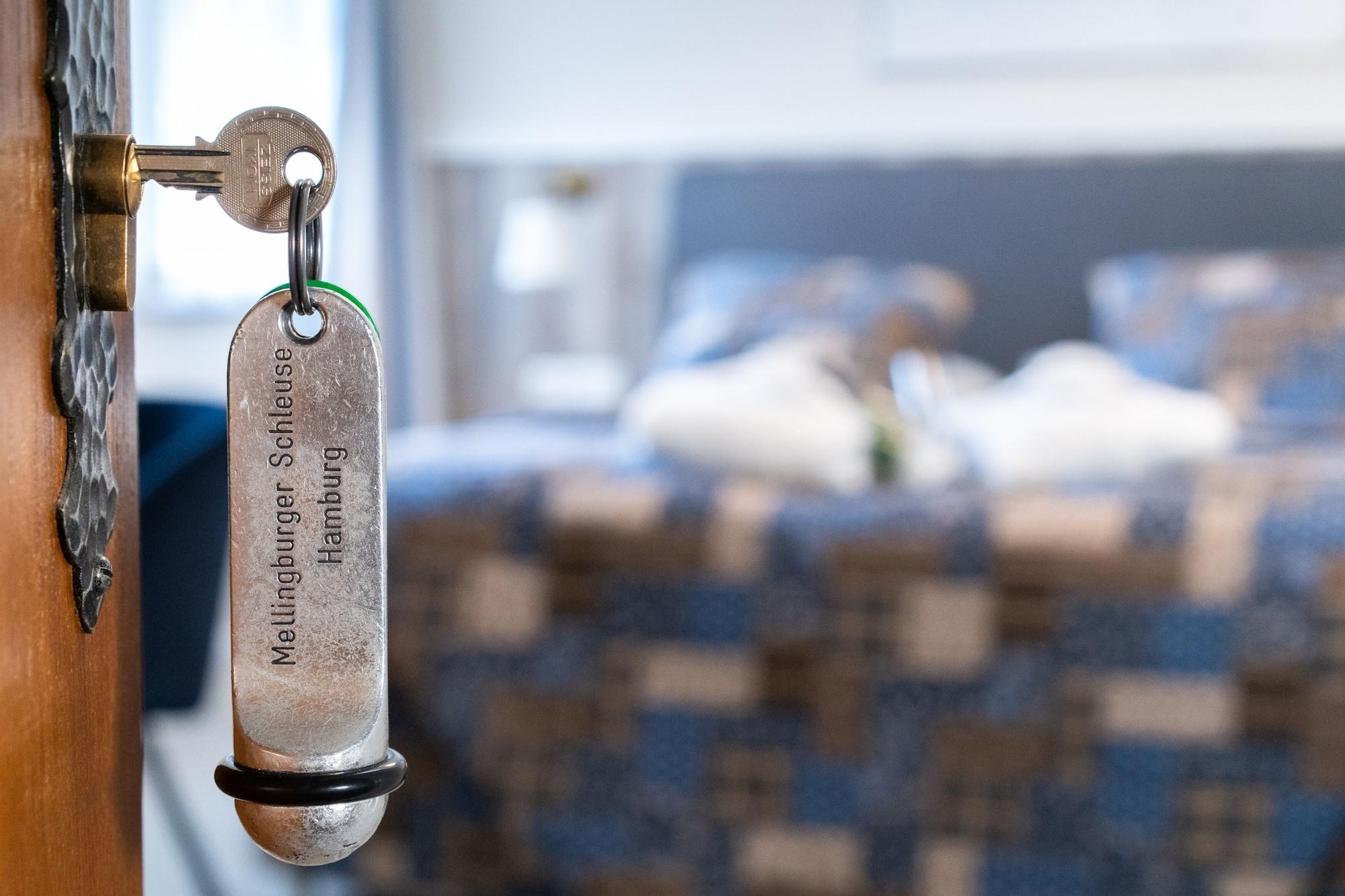 Hotel Kleinhuis Mellingburger Schleuse 4*