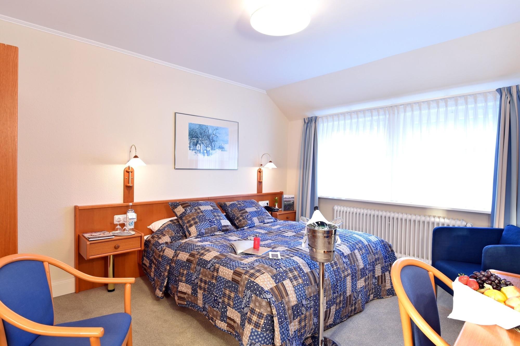 Kleinhuis Mellingburger Schleuse Hotel 4*
