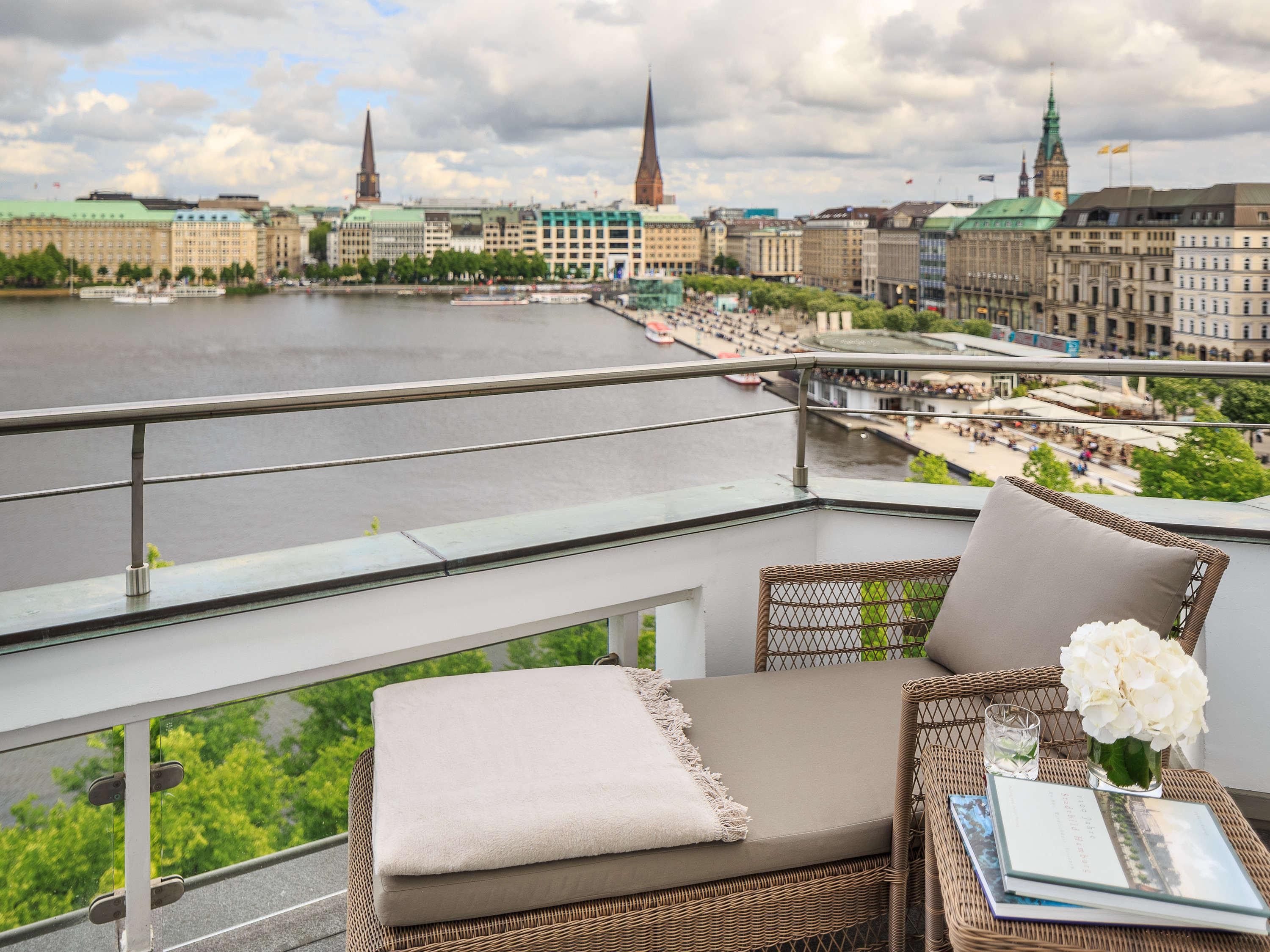 Fairmont Vier Jahreszeiten Hamburg