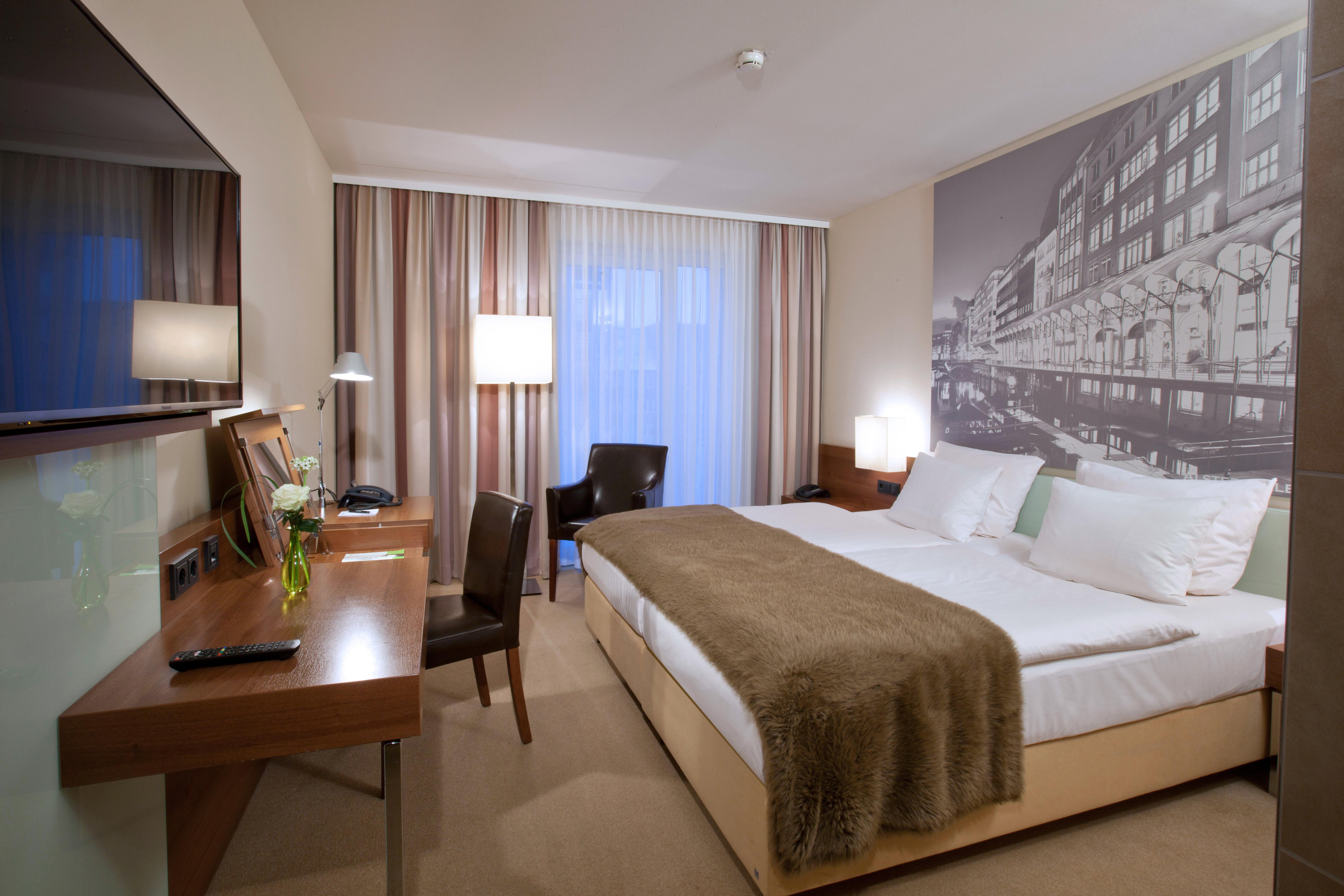 Lindner Am Michel, Part Of Jdv By Hyatt 4*