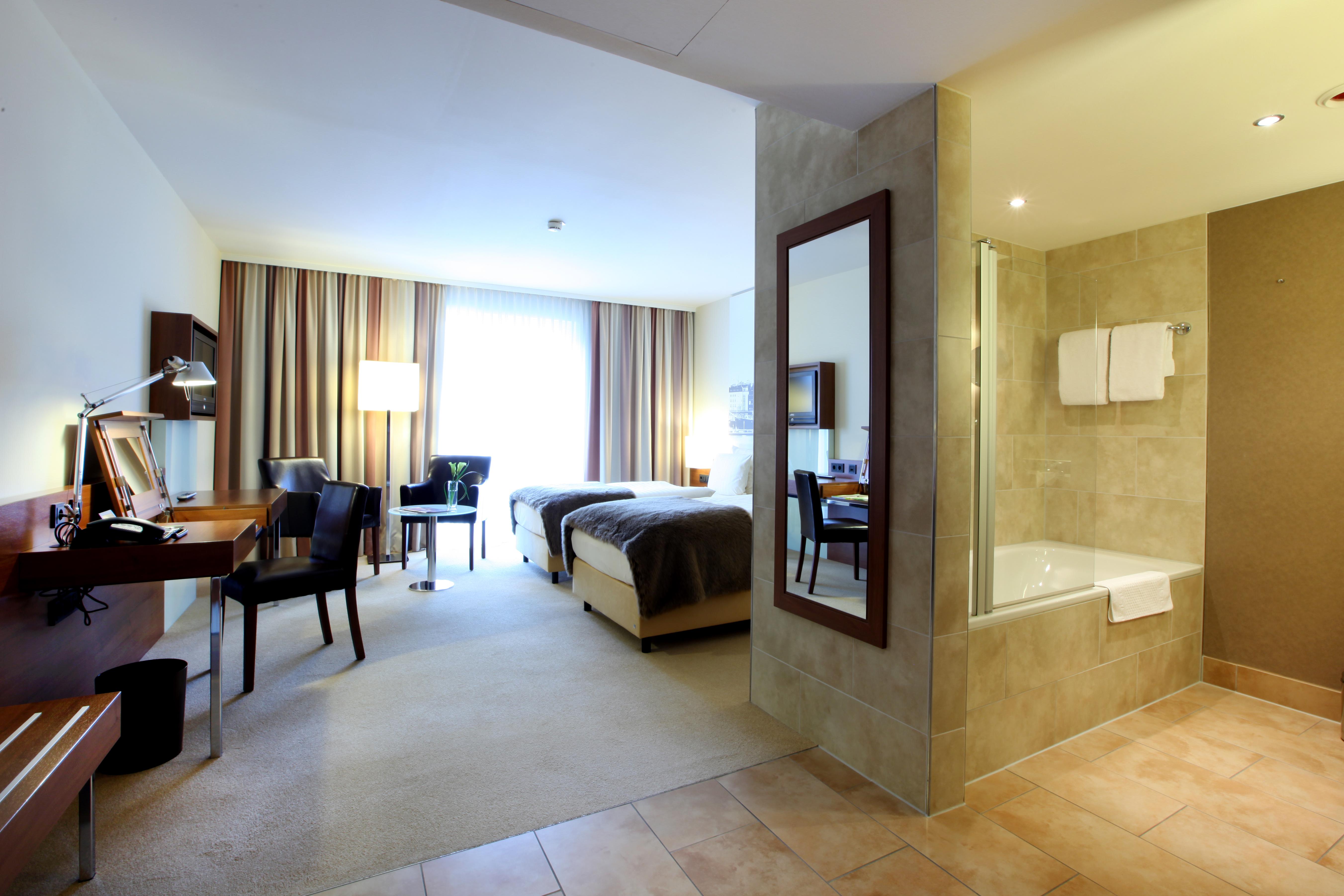 Hotel Lindner Am Michel, Part Of Jdv By Hyatt 4*