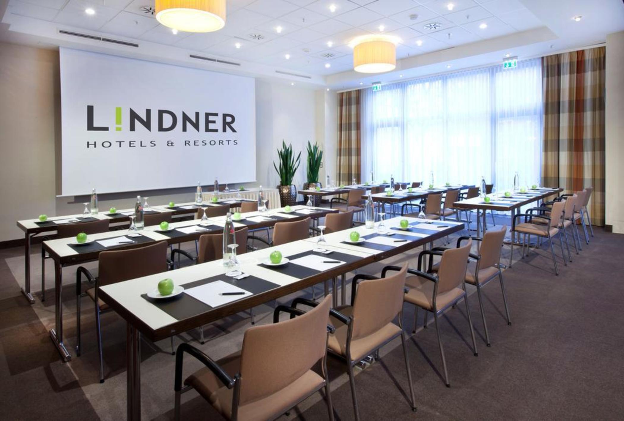 Hotel Lindner Am Michel, Part Of Jdv By Hyatt Hamburg