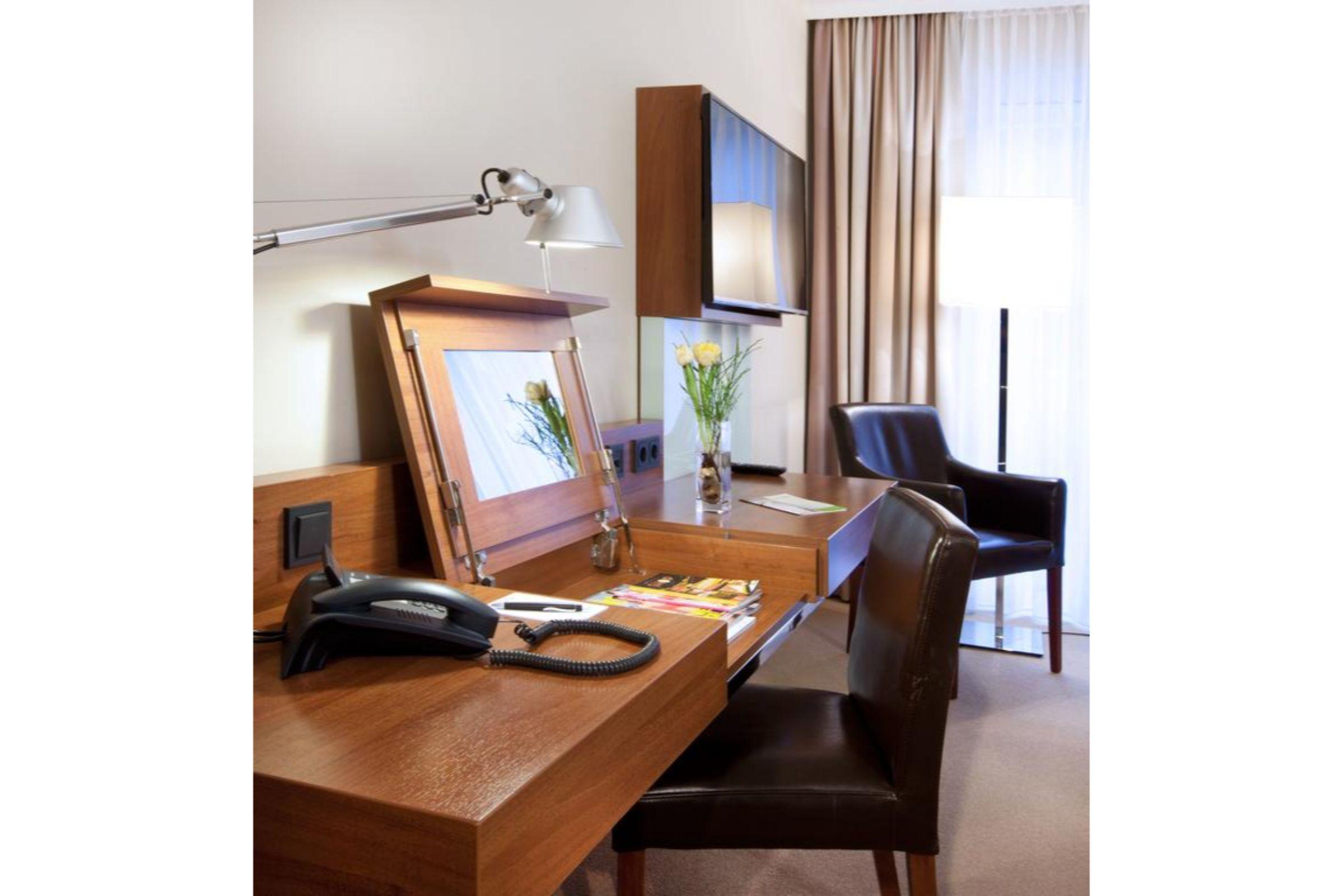 Lindner Am Michel, Part Of Jdv By Hyatt 4* Hamburg