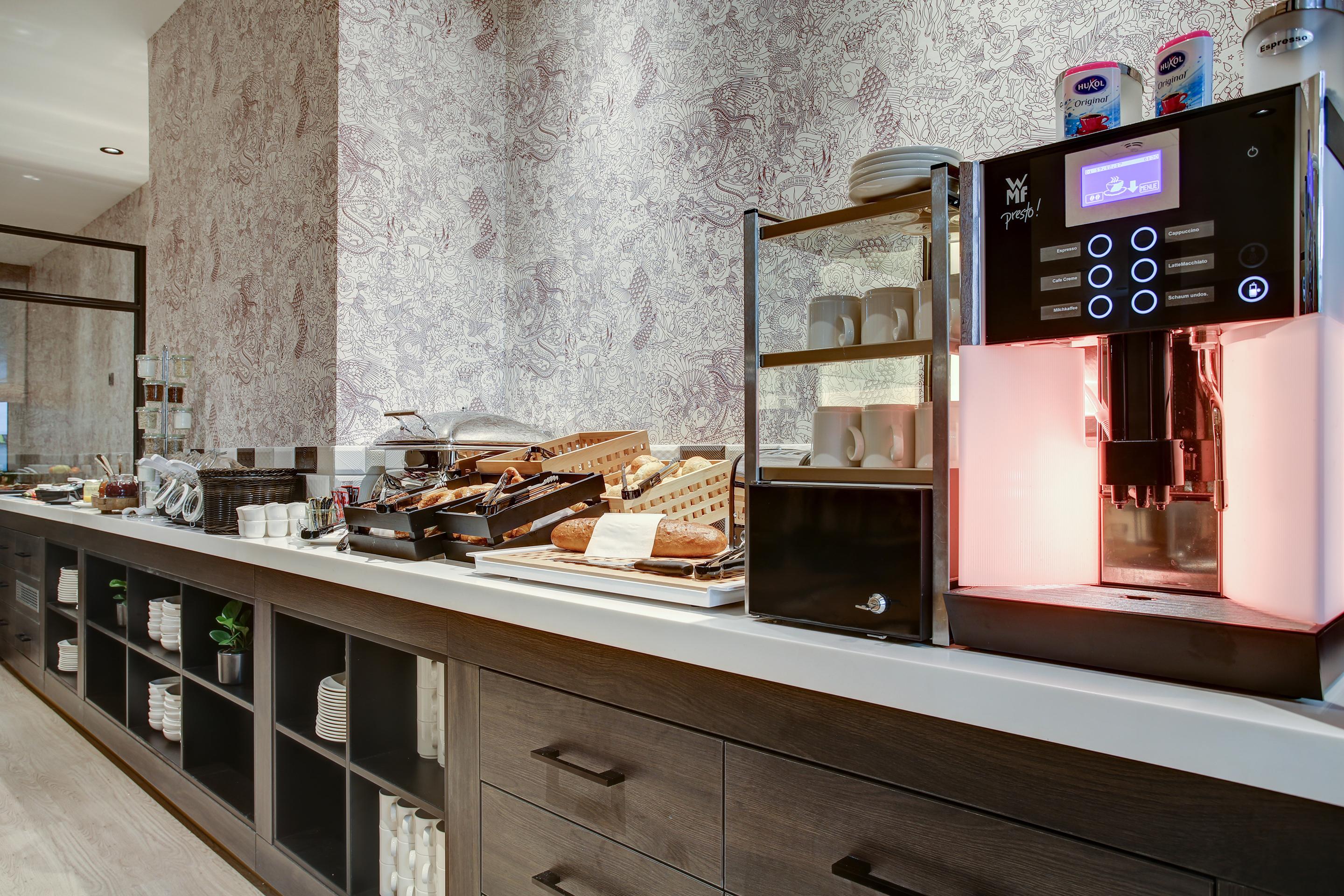 Vienna House Easy By Wyndham 3* Hamburgo