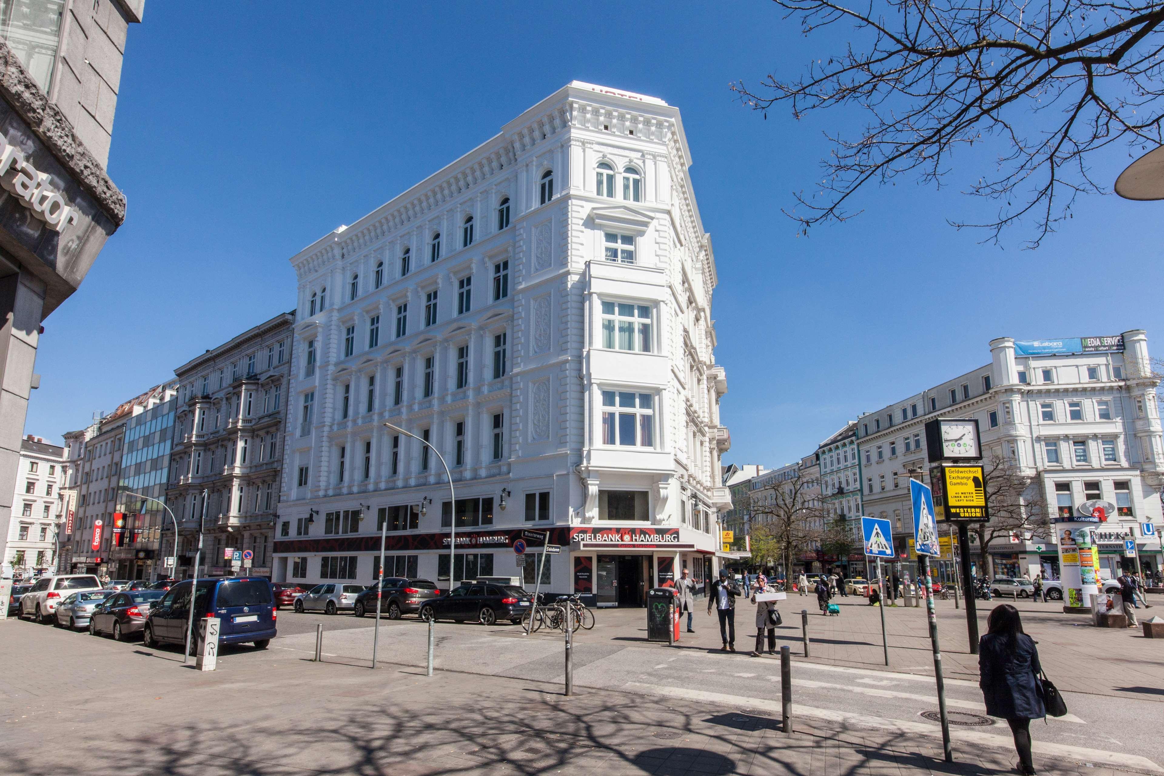 Hotel Graf Moltke 3*