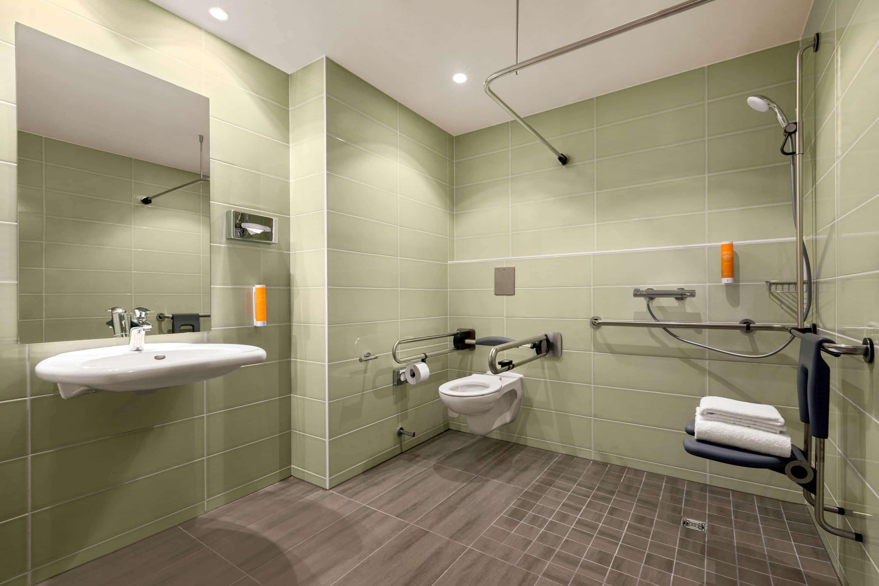 Super 8 By Wyndham Mitte Hotel Hamburgo