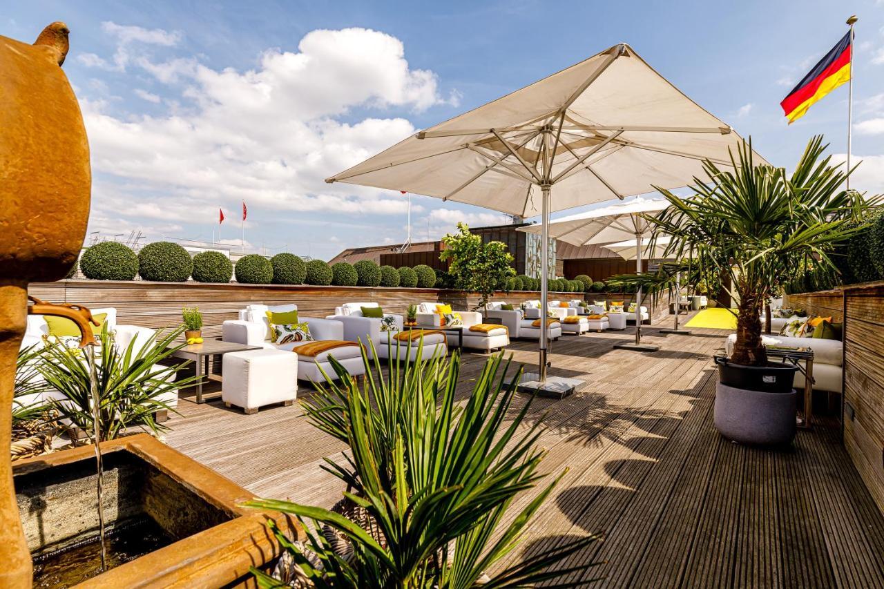 Fairmont Vier Jahreszeiten Hotel 5*