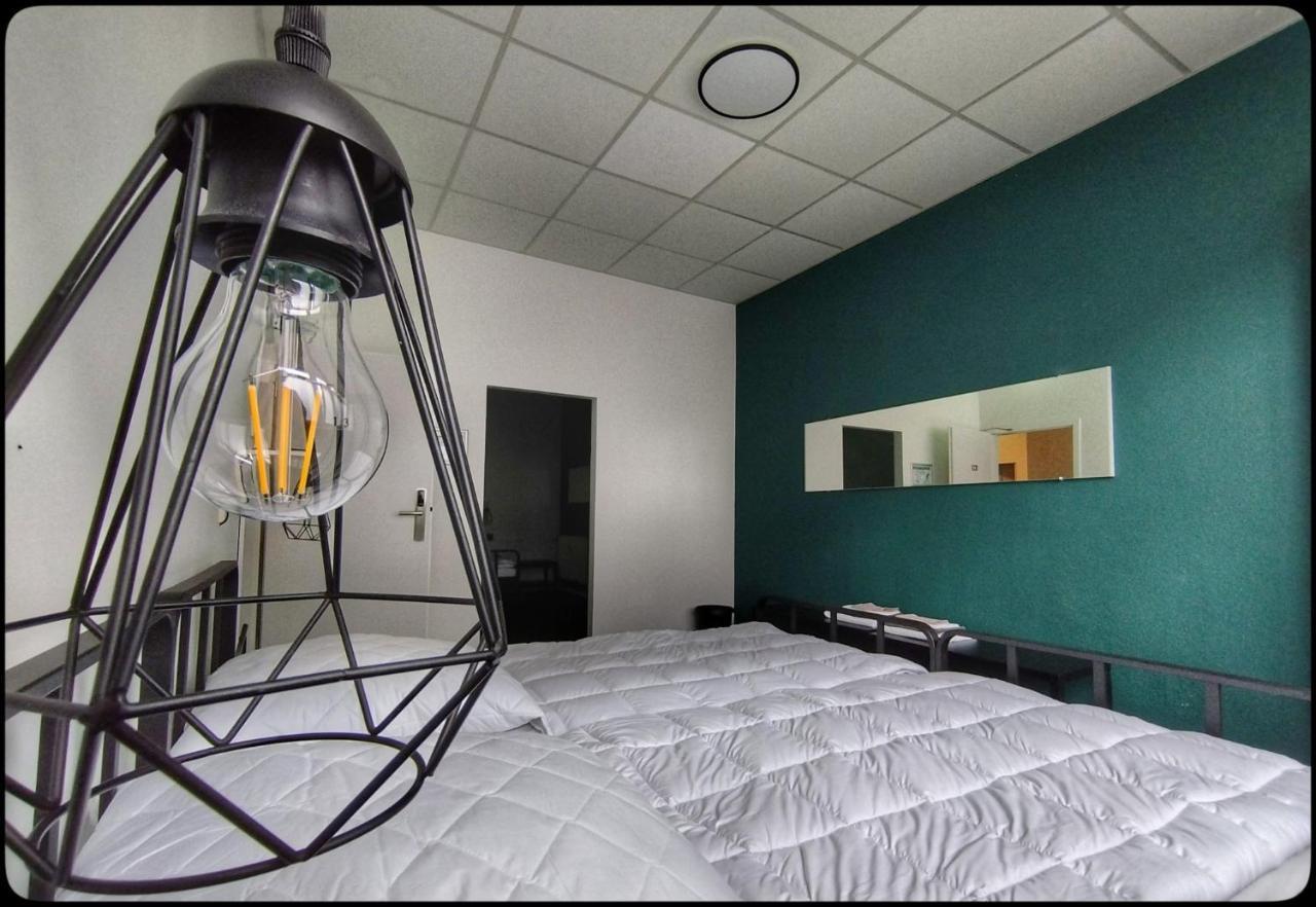 Kopol Hostel *