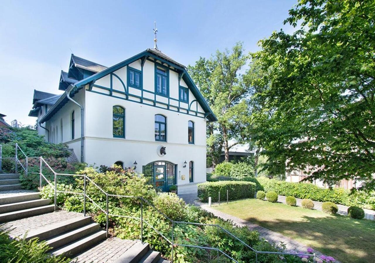 Hotel Das Elbcottage - Remise am Süllberg - Boarding House